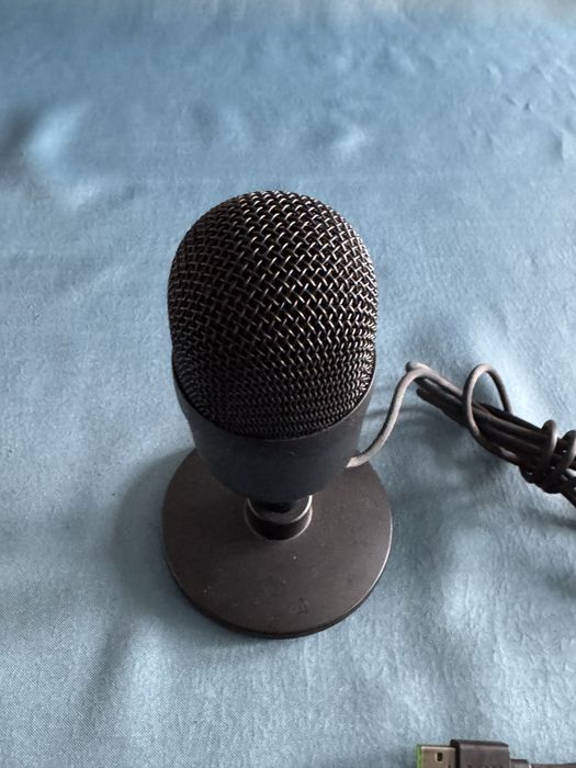 Микрофон Razer Seiren V3 Mini , Геймърски микрофон