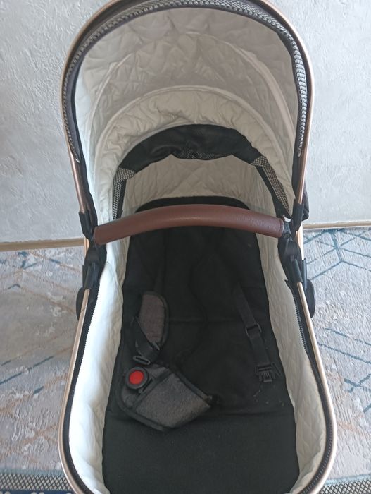 Продам коляску, состояние б/у