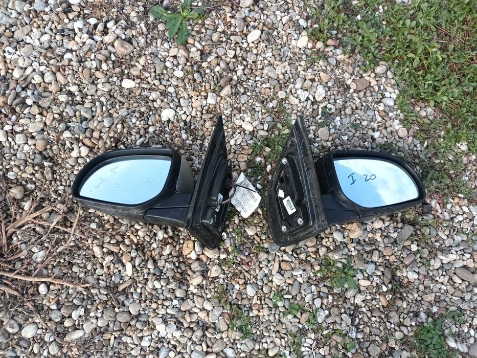 ляво и дясно огледало за хюндай и20 HYUNDAI I20
