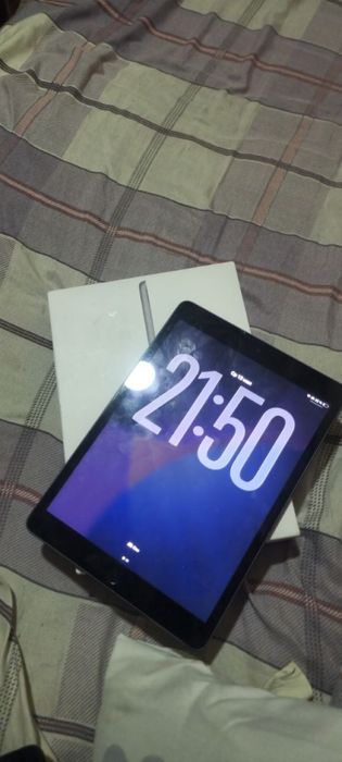 iPad (9‑го поколения)