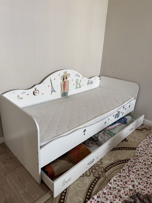 Продам детскую кровать