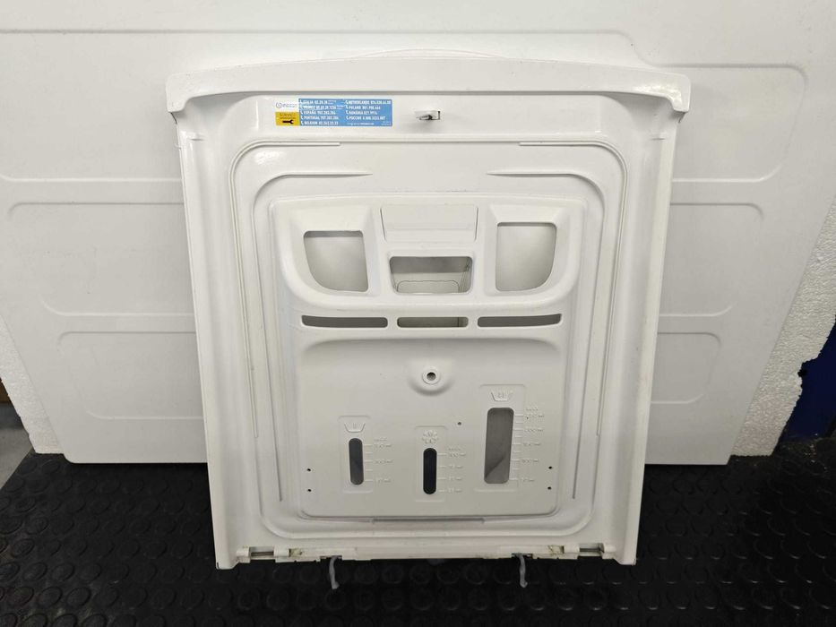 Hublou , capac masina de spalat verticala Indesit cioc fix / B1