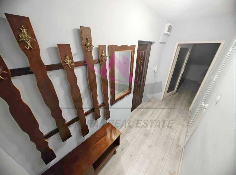 Дава се под наем Двустаен апартамент в Варна, Младост 2 - 41 кв.м за 357 € - Снимка #2