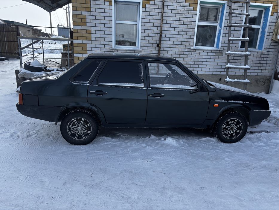 ВАЗ 21099 в хорошем состояний