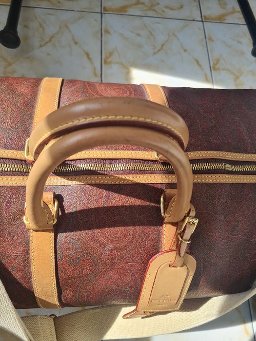 Продавам Марков Италиански кожен сак"ETRO"