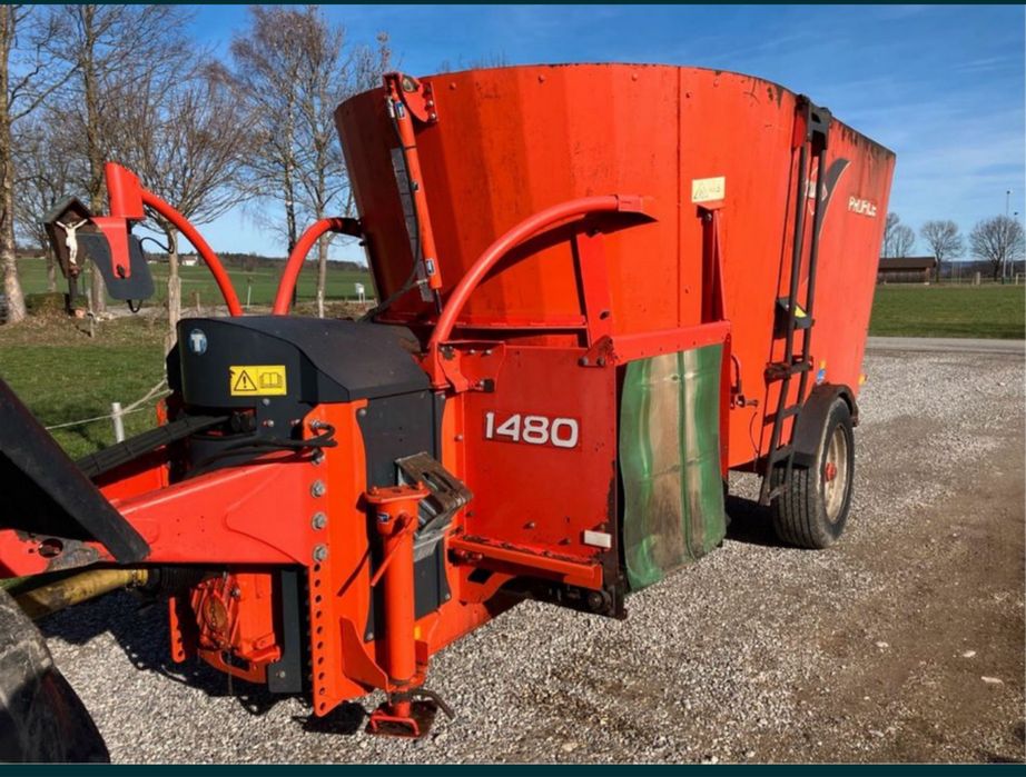 Remorca tehnologica KUHN 1480 NU Siloking