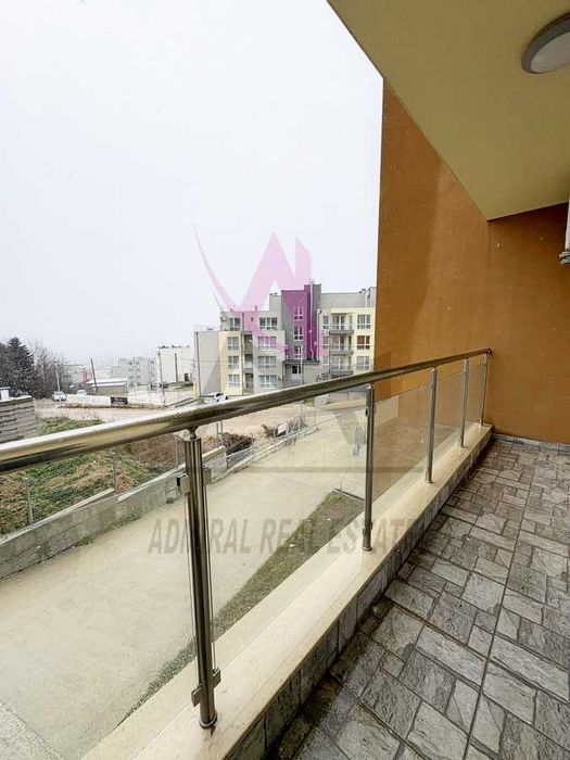 Дава се под наем Двустаен апартамент в Варна, Възраждане 3 - 55 кв.м за 375 € - Снимка #4