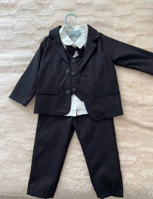 Костюм 12-18 месеца