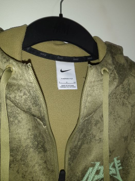 hanorac nike de alergat