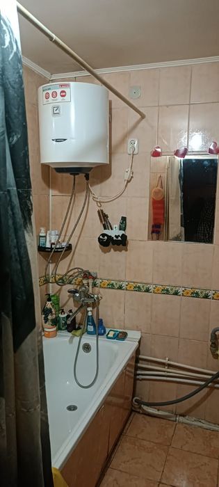 Продаётся Квартира 2х комнатная.