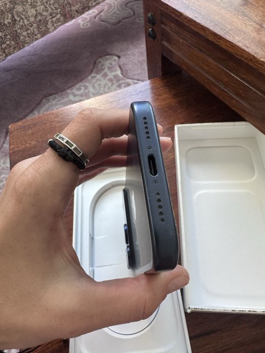 Iphone 17 pro 256gb liber in retea