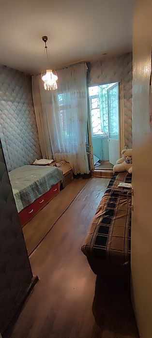 Продажа Юнусабад- 6 2/1/4 под офис магазин 1 линия вдоль дороги 55м