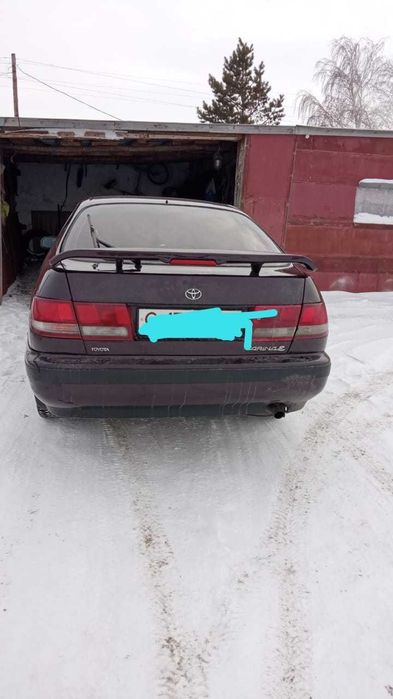 Тоyota Carina E c зап. частями