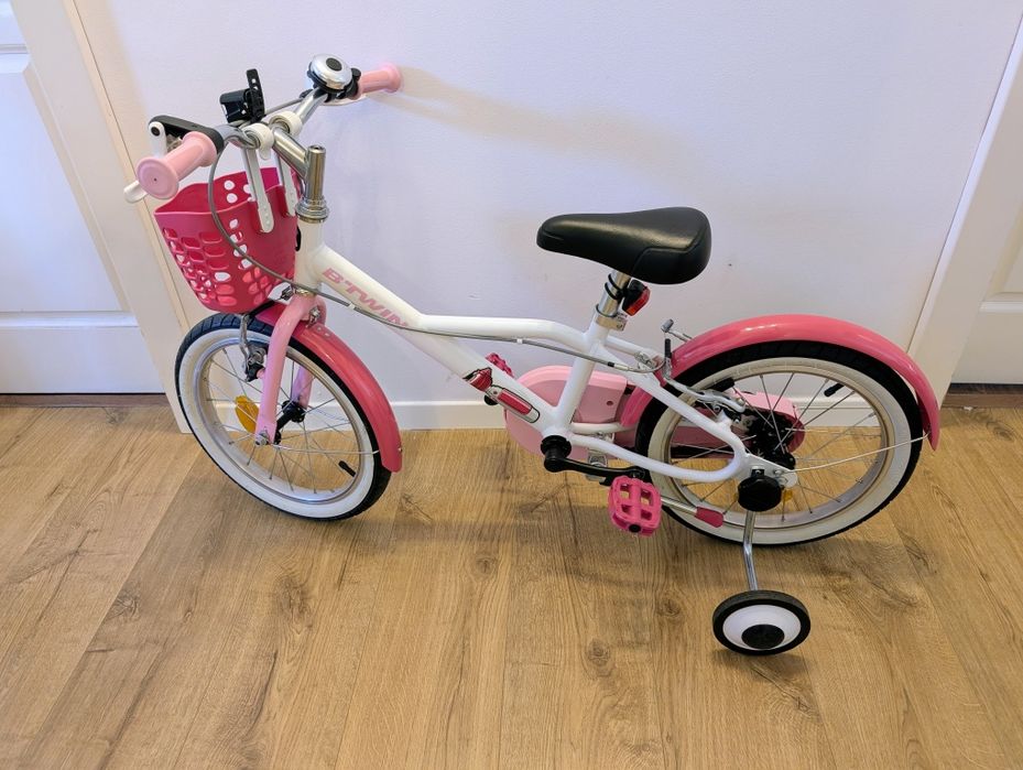 Bicicleta copii 16" Btwin Docto Girl 500 (4-6 ani) + Cosulet & Roti ajutatoare