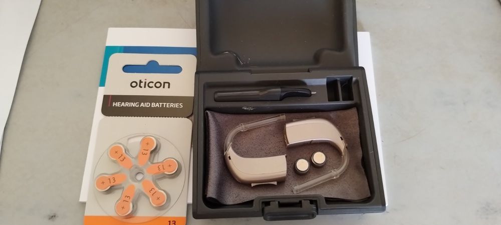 Слухов апарат Oticon