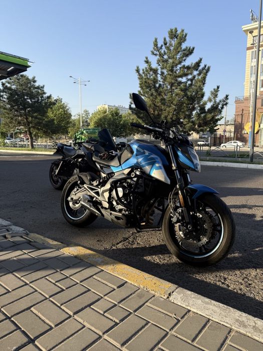 Продаю Мотик CFMoTo 400NK