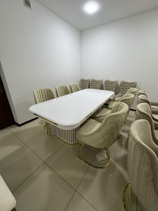 Stol stul neo klasika 8/1