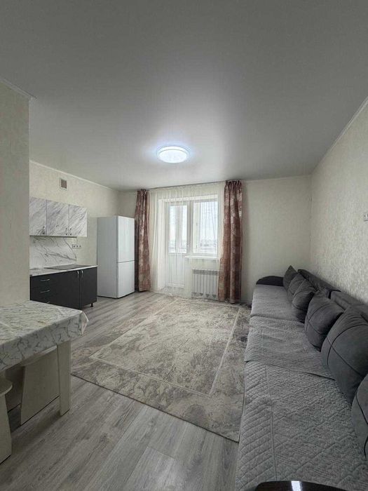 Продается 1 комнатная квартира-студия в микрорайоне Аэропорт..