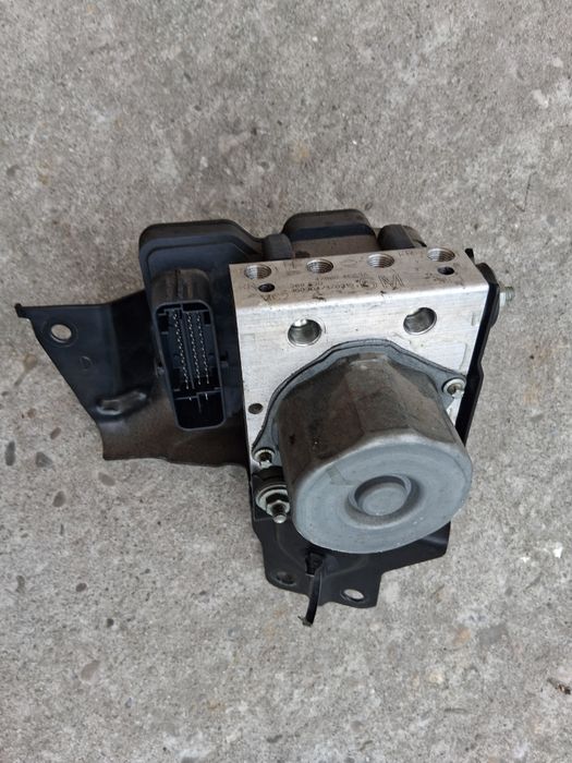 Pompa/ Unitate ABS Cod: 476604CC3A  Nissan X-Trail T32 [2013 - 2020] Crossover 1.6 dCi (130 hp)