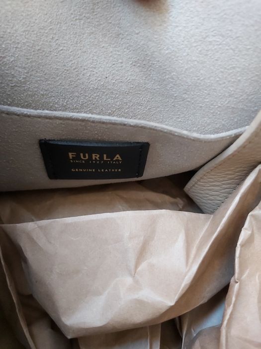 Празнично намаление Furla NET раница