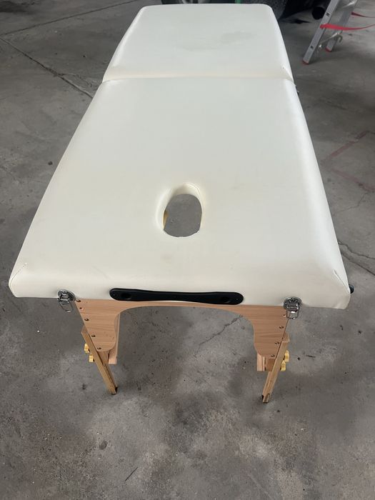 Кушетка маса за массаж