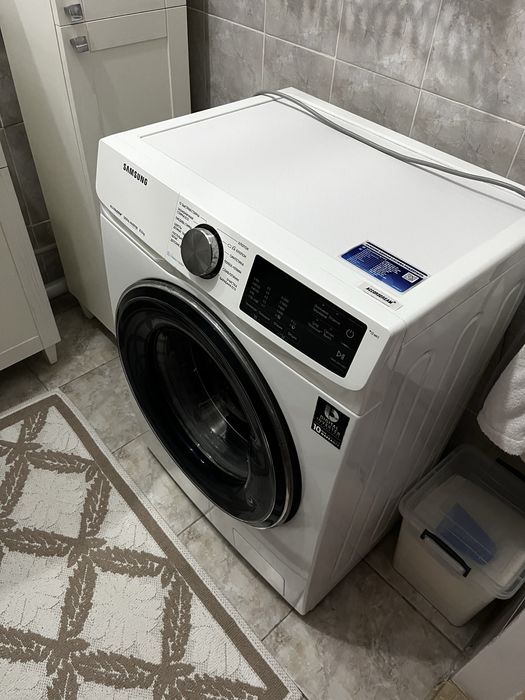 Продам стиральную машину