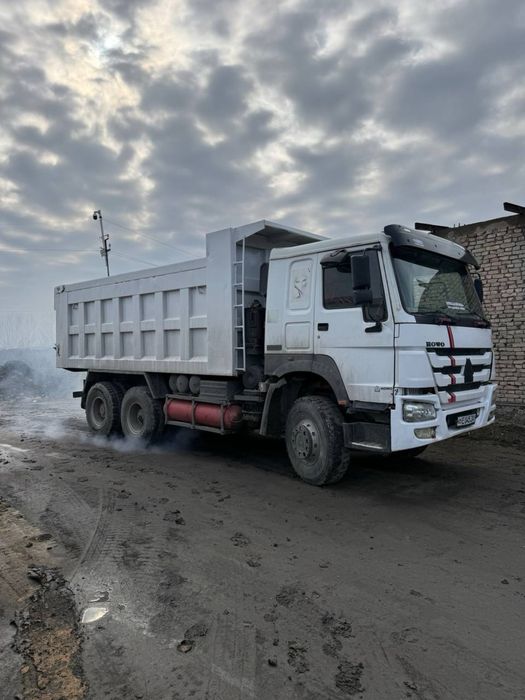 HOWO yuk mashinasi samasval sotiladi