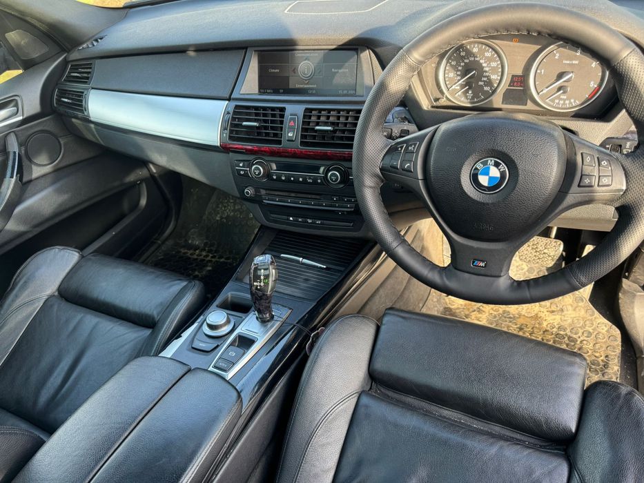 Dezmembrez bmw x5 e70 pack M