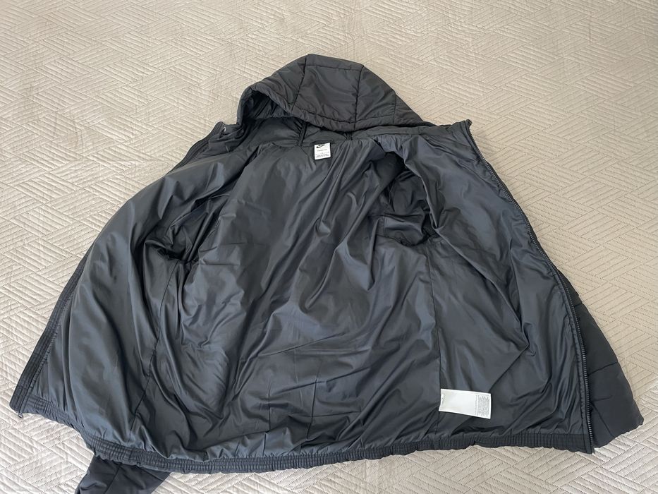 Мъжко яке Nike