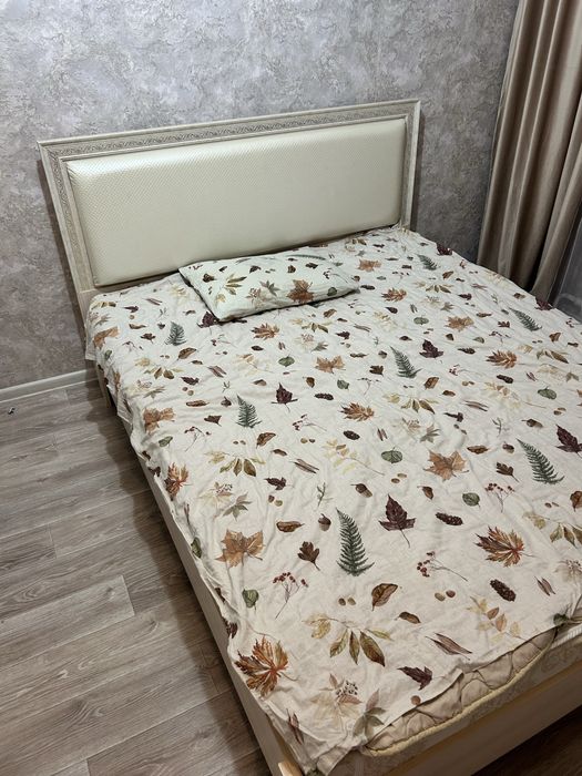 Продам кровать двуспальную