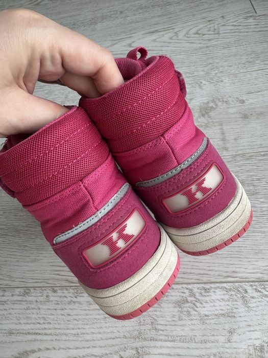 Продам ботинки kerry для девочки