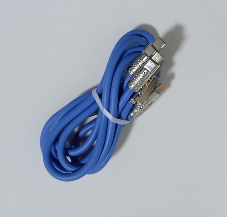 Продам кепки сезонные летние