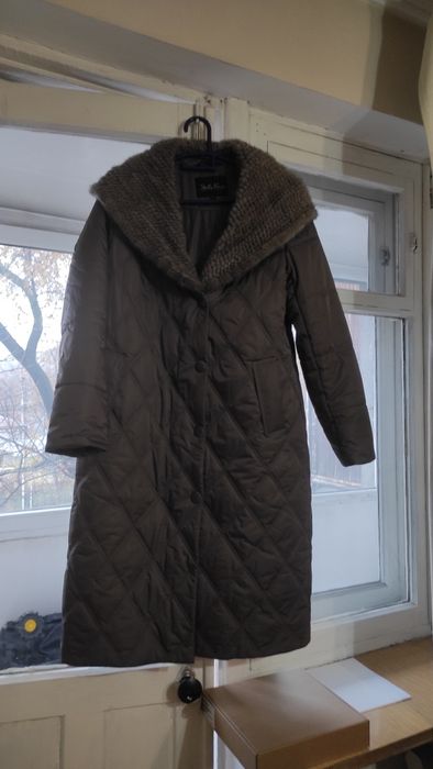 Продам пуховик/ пальто зимнее