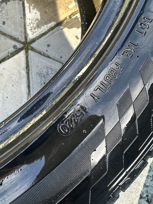Cauciuc 275 / 40 / R 20 dot 2020 - 275/40/r20 RoadX