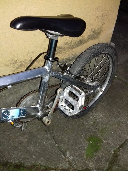 Bicicleta copii gata de plimbare