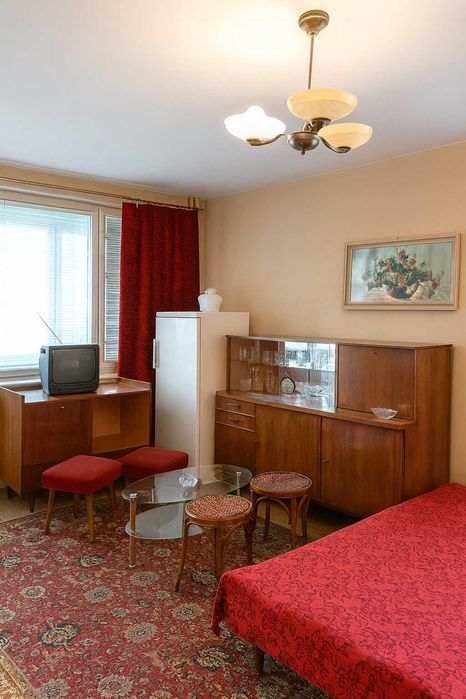 Дава се под наем Двустаен апартамент в София, Гоце Делчев - 75 кв.м за 511 € - Снимка #3