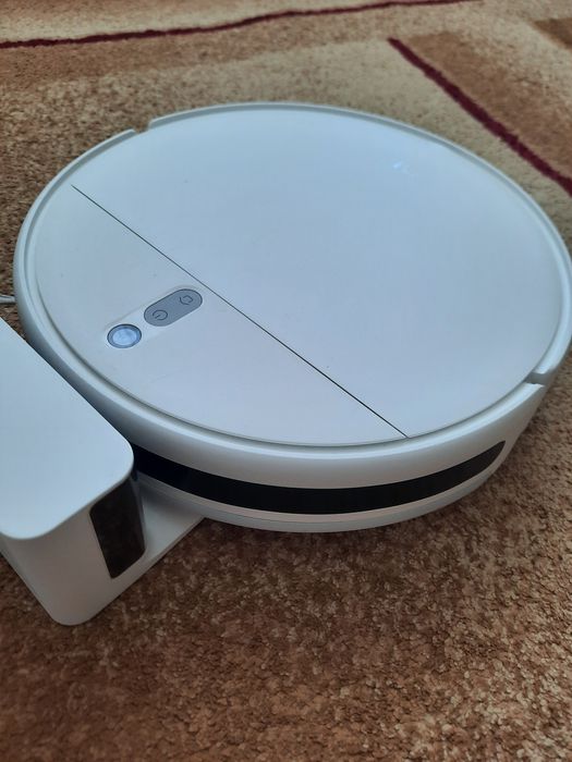 Продам Робот пылесос Xiaomi MI Robot Vacuum Mop2