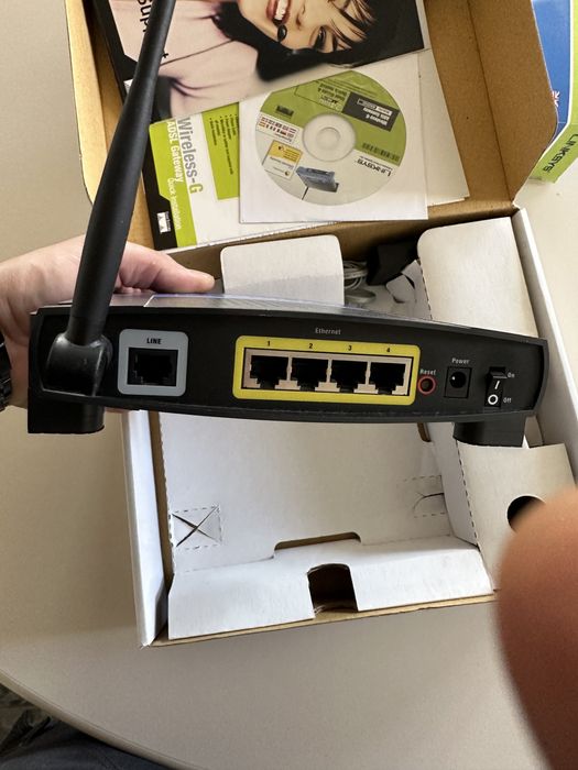 ADSL рутер Linksys WAG54G