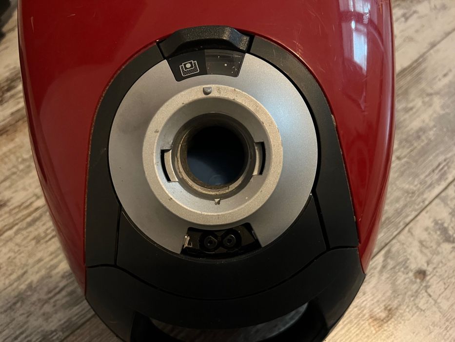 Aspirator Miele S5381