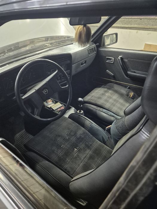 Продам Opel Askona 1983 г.в.