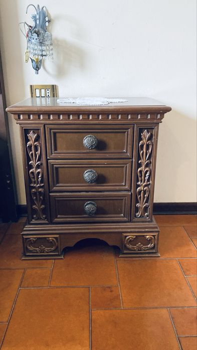 Dormitor lemn masiv pat + dulap