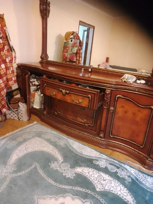 Большой комод из чистого дерева, дуб с большим, ручная работазеркалом