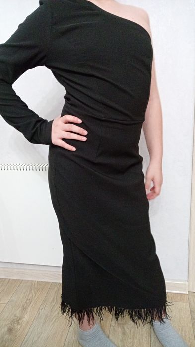 Срочно продам платья