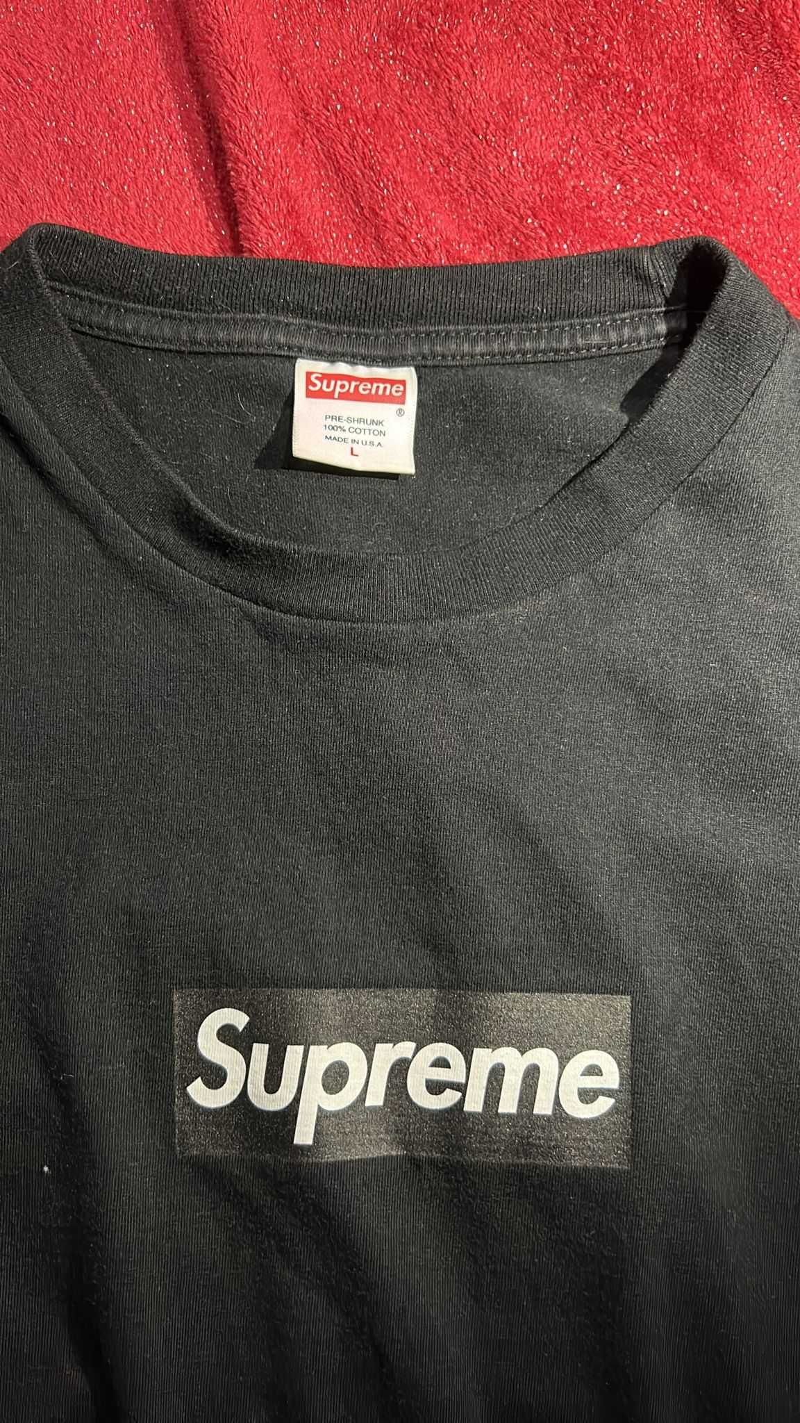 Supreme 2007 box outlet logo tee