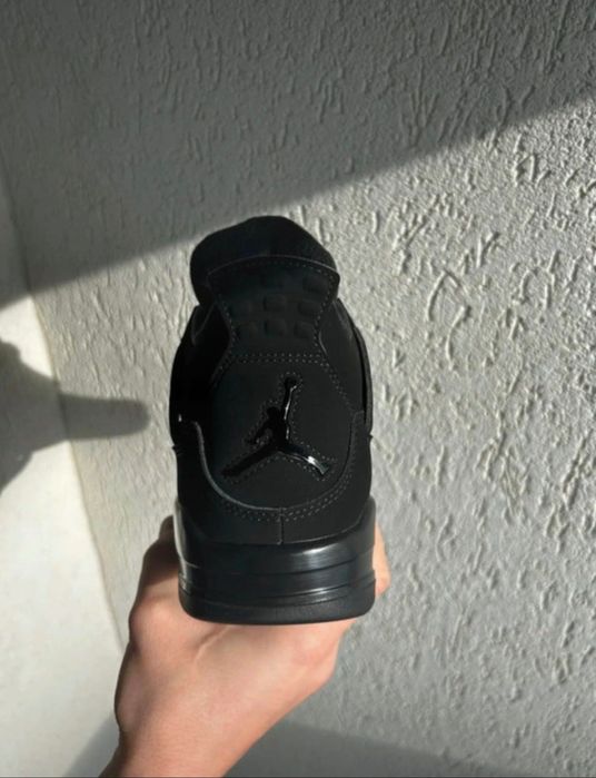 Jordan 4  Black Cat