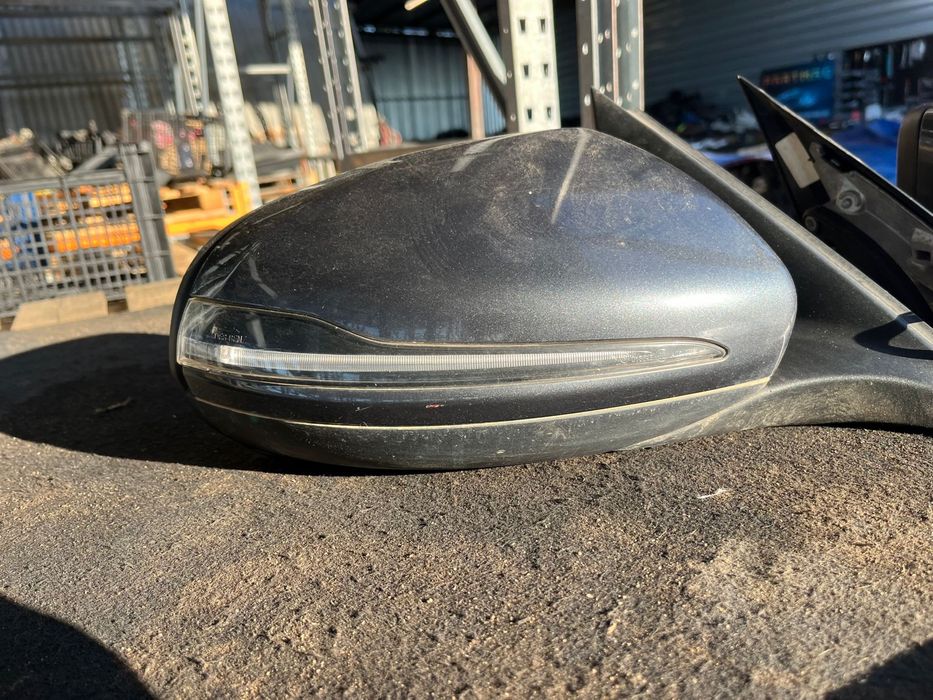 Огледала ляво дясно Mercedes W205 дясно съсзатъмняване
