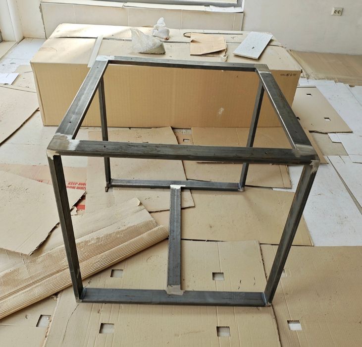 Основа за трапезна маса 80/80