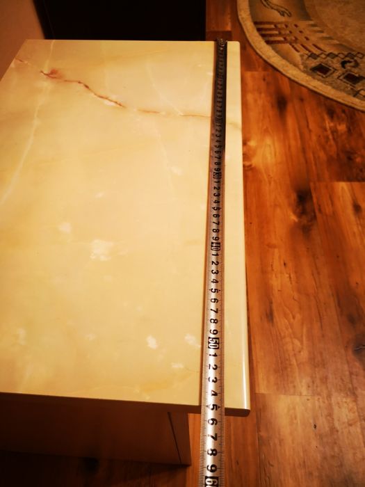 Шкафчик навесной