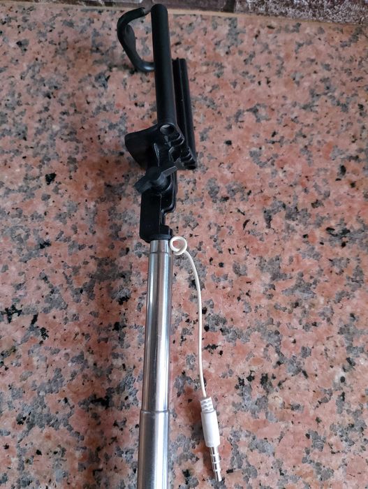 Селфи-палка(кроме Айфонов)