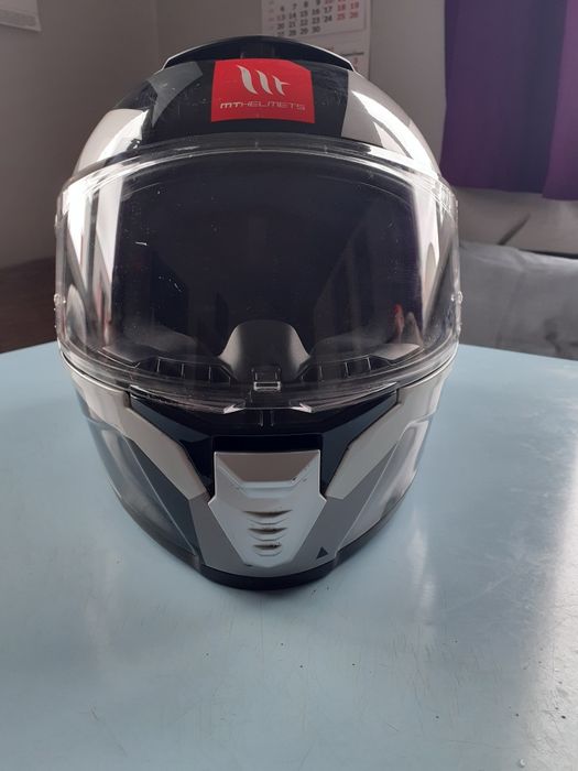 Каска MT Thunder 4